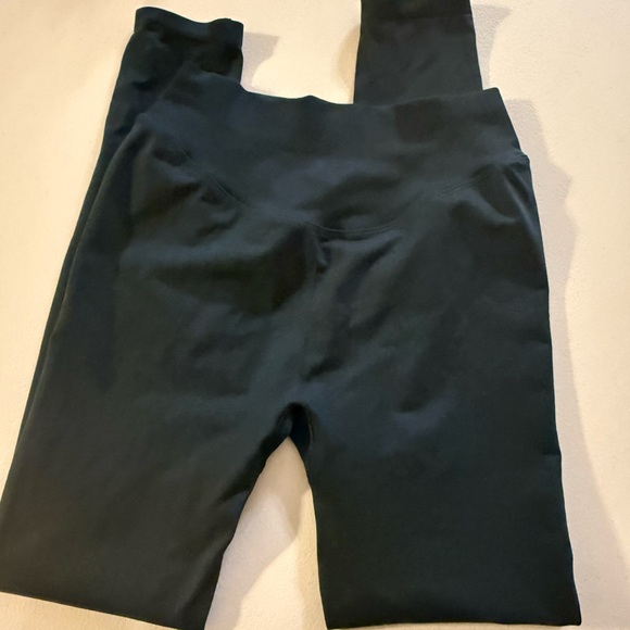 NEW Gymshark Women’s Titanium Blue Small Sweat Seamless Leggings Cutout - Picture 4 of 6